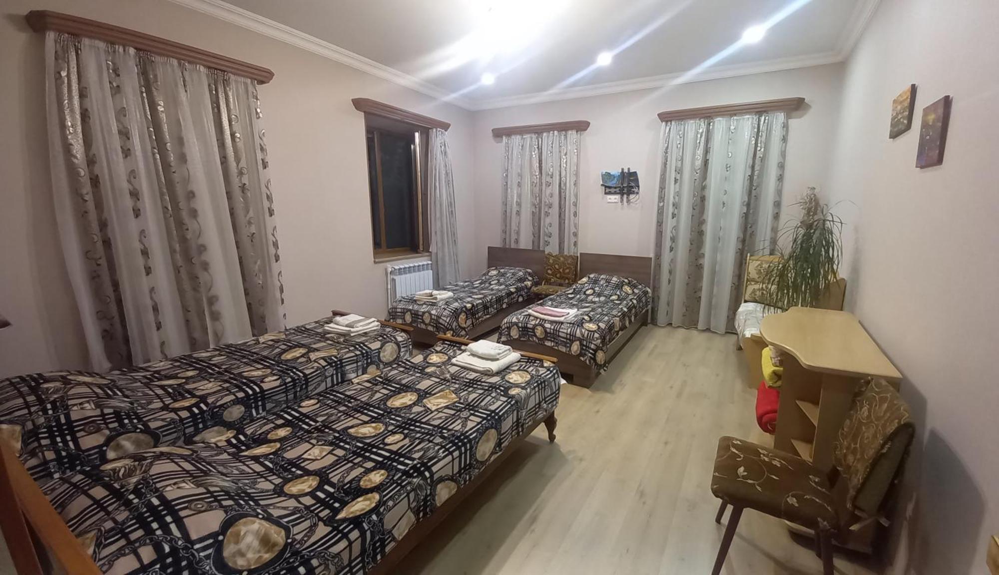 Alex B&B Kapan Exterior foto